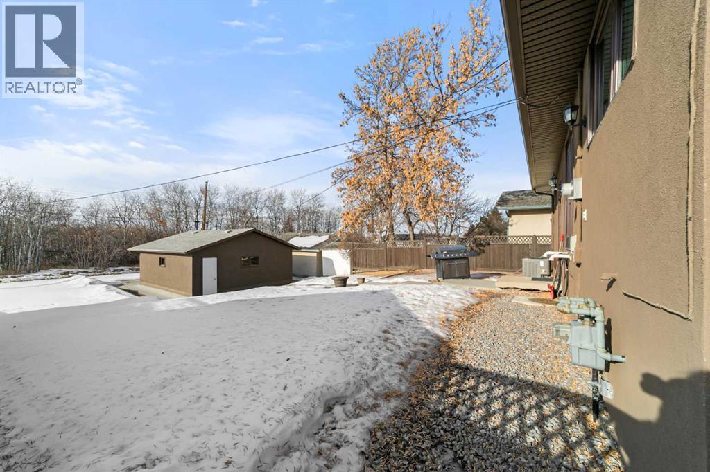 5304 56 Street, Camrose, Alberta  T4V 2E4 - Photo 4 - A2283693