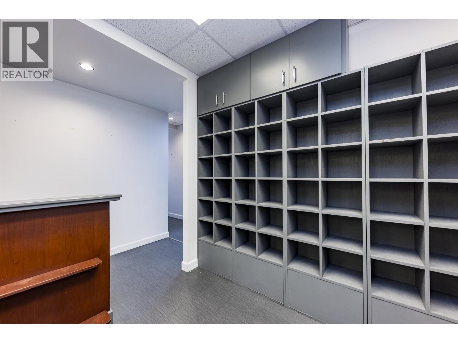 300/301 132 E 14th Street, North Vancouver, British Columbia V7L 2N3 - Photo 9 - C8077046