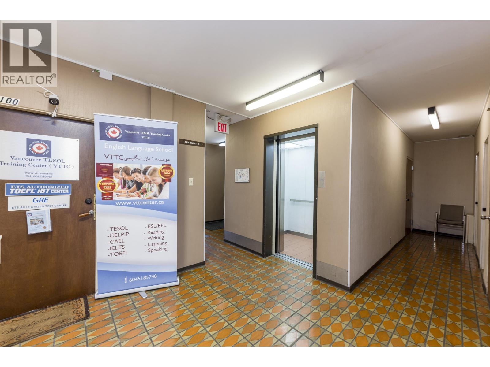 300/301 132 E 14th Street, North Vancouver, British Columbia V7L 2N3 - Photo 30 - C8077046