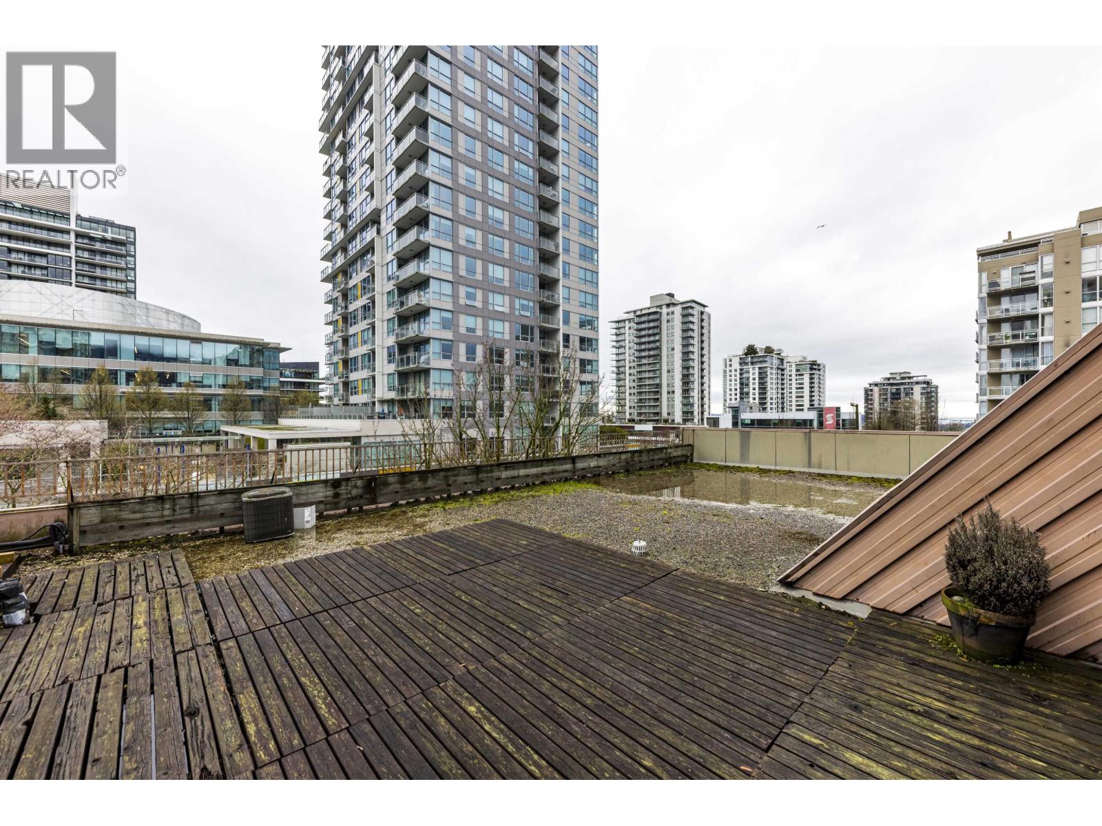 300/301 132 E 14th Street, North Vancouver, British Columbia V7L 2N3 - Photo 25 - C8077046