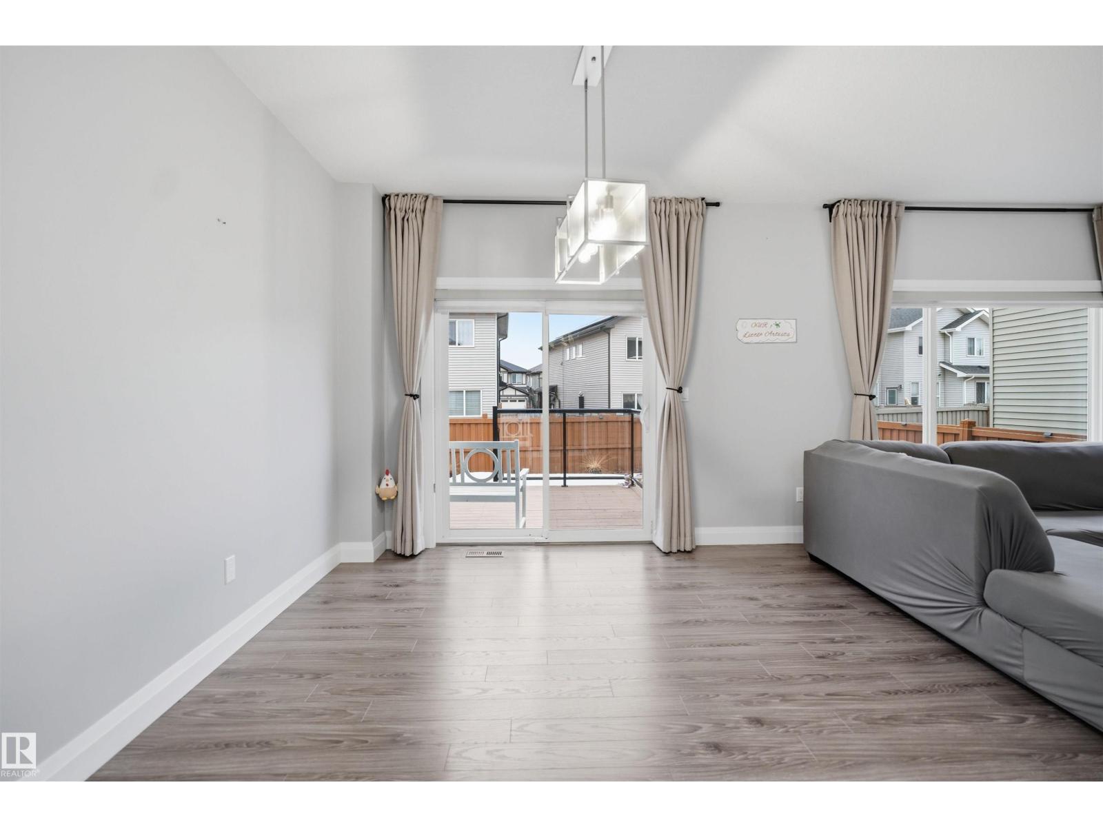 8424 Cushing Co Sw, Edmonton, Alberta  T6W 3L3 - Photo 14 - E4479017