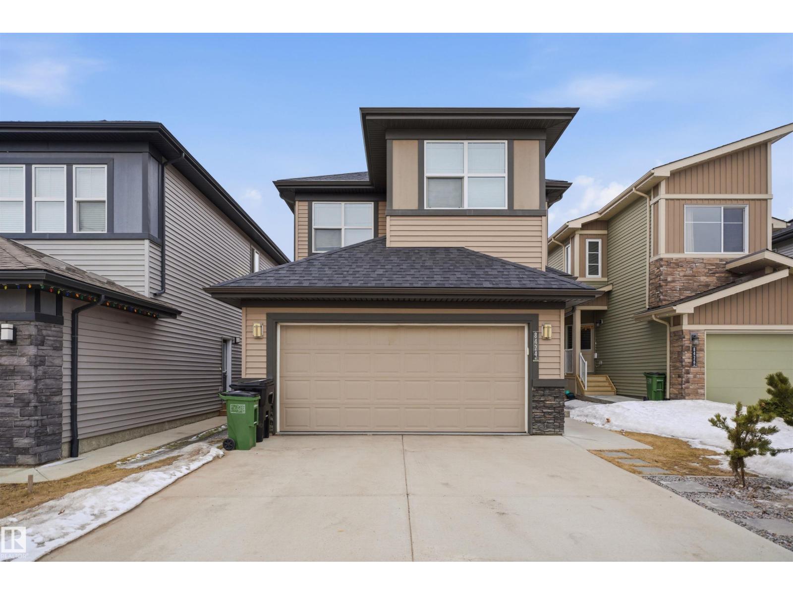 8424 CUSHING CO SW, edmonton, Alberta