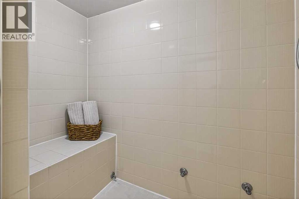 77 Point Drive NW, Calgary, Alberta  T3B 4V9 - Photo 38 - A2293043