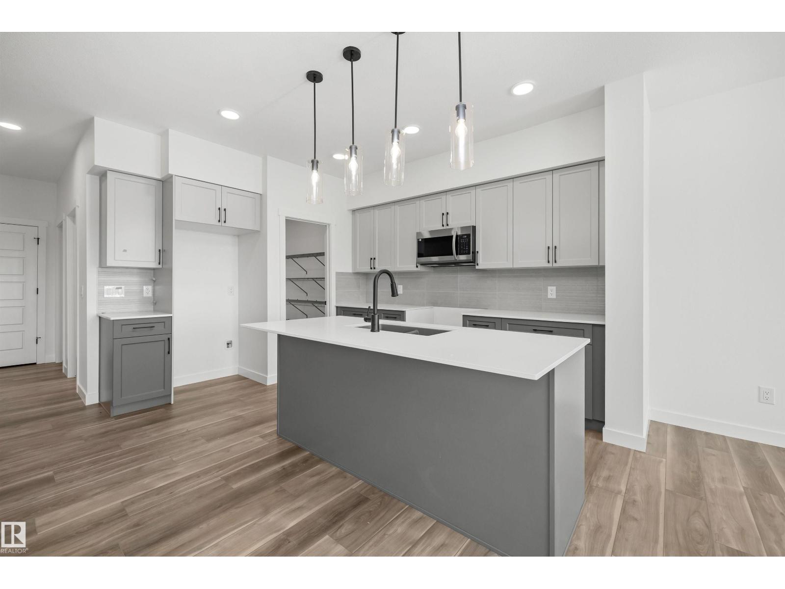 606 176 Av Ne, Edmonton, Alberta  T5Y 4J9 - Photo 11 - E4476663