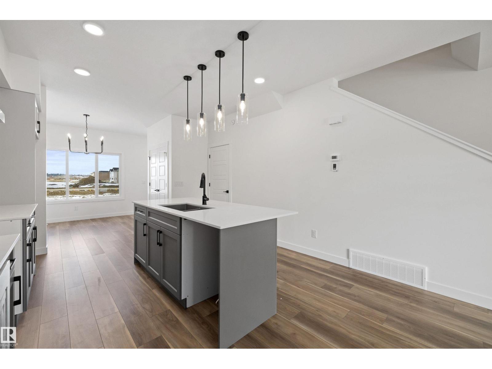 606 176 Av Ne, Edmonton, Alberta  T5Y 4J9 - Photo 13 - E4476663