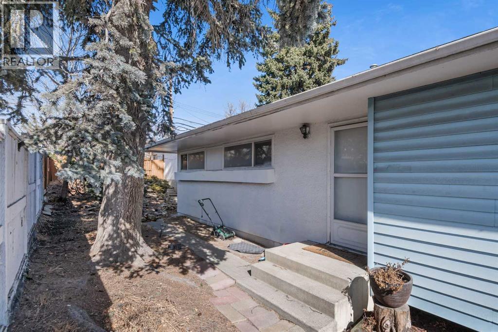 4504 14 Street Nw, Calgary, Alberta  T2K 1J6 - Photo 20 - A2296044