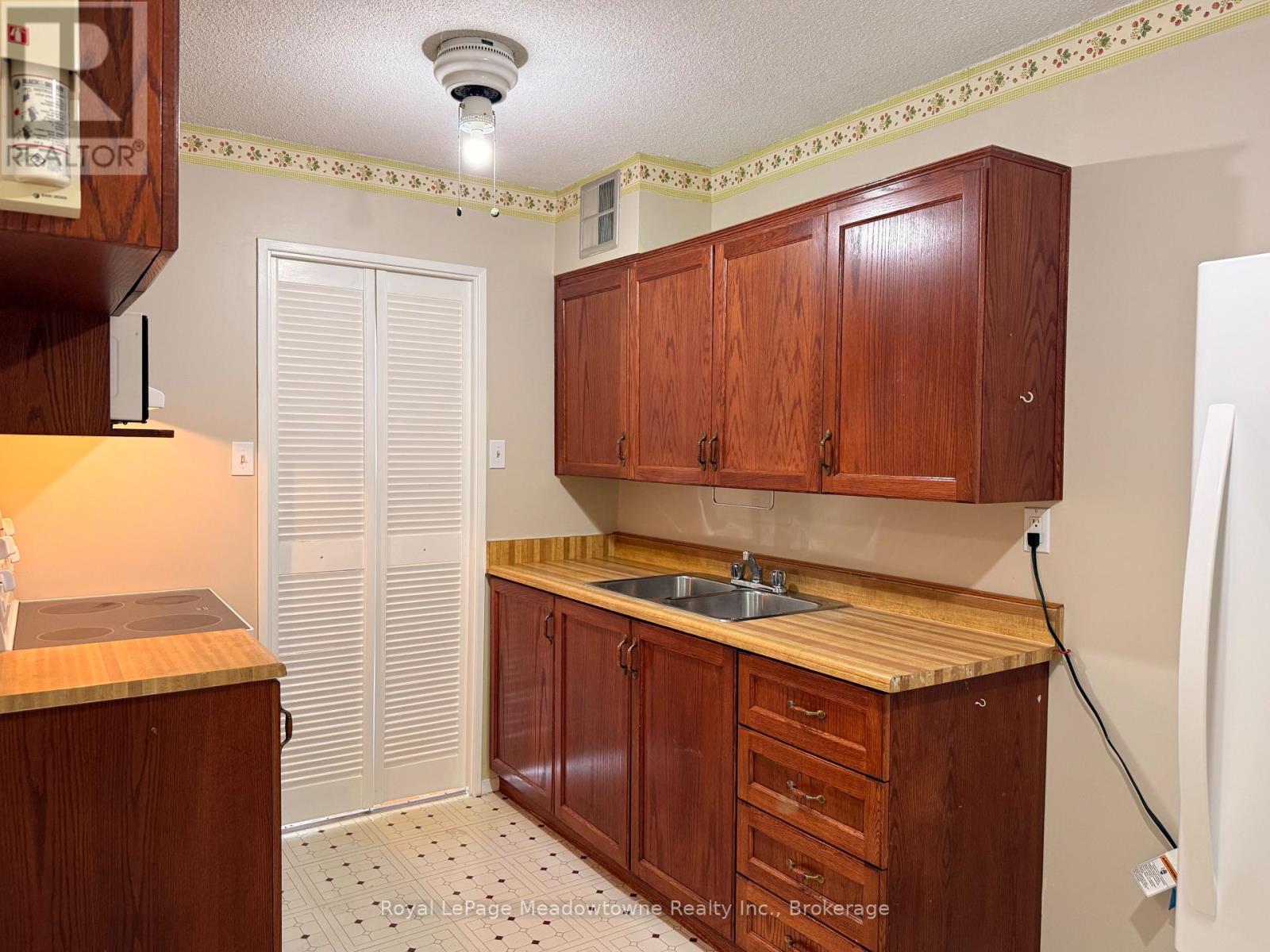 215 - 2929 Aquitaine Avenue, Mississauga, Ontario  L5N 2C7 - Photo 10 - W12920860