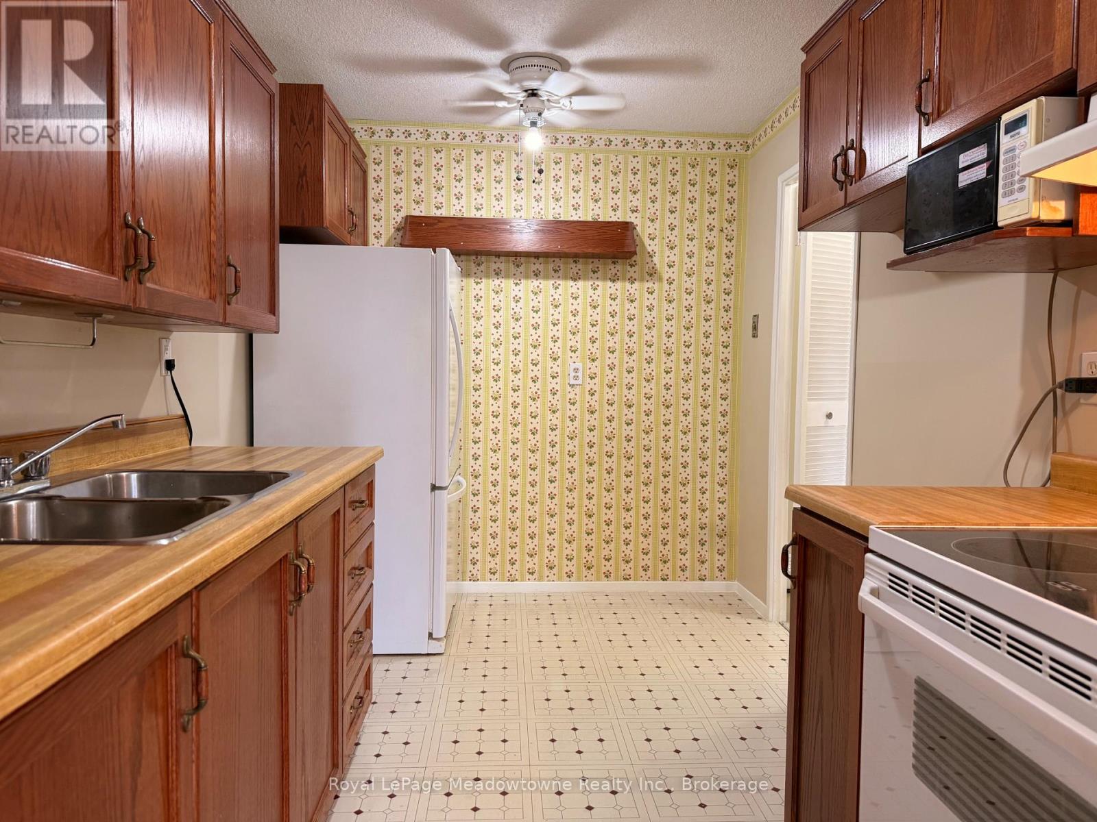 215 - 2929 Aquitaine Avenue, Mississauga, Ontario  L5N 2C7 - Photo 9 - W12920860