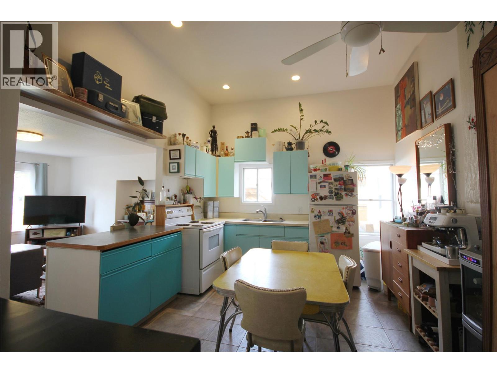 478 Caribou Street, Penticton, British Columbia  V2A 5W6 - Photo 30 - 10380686