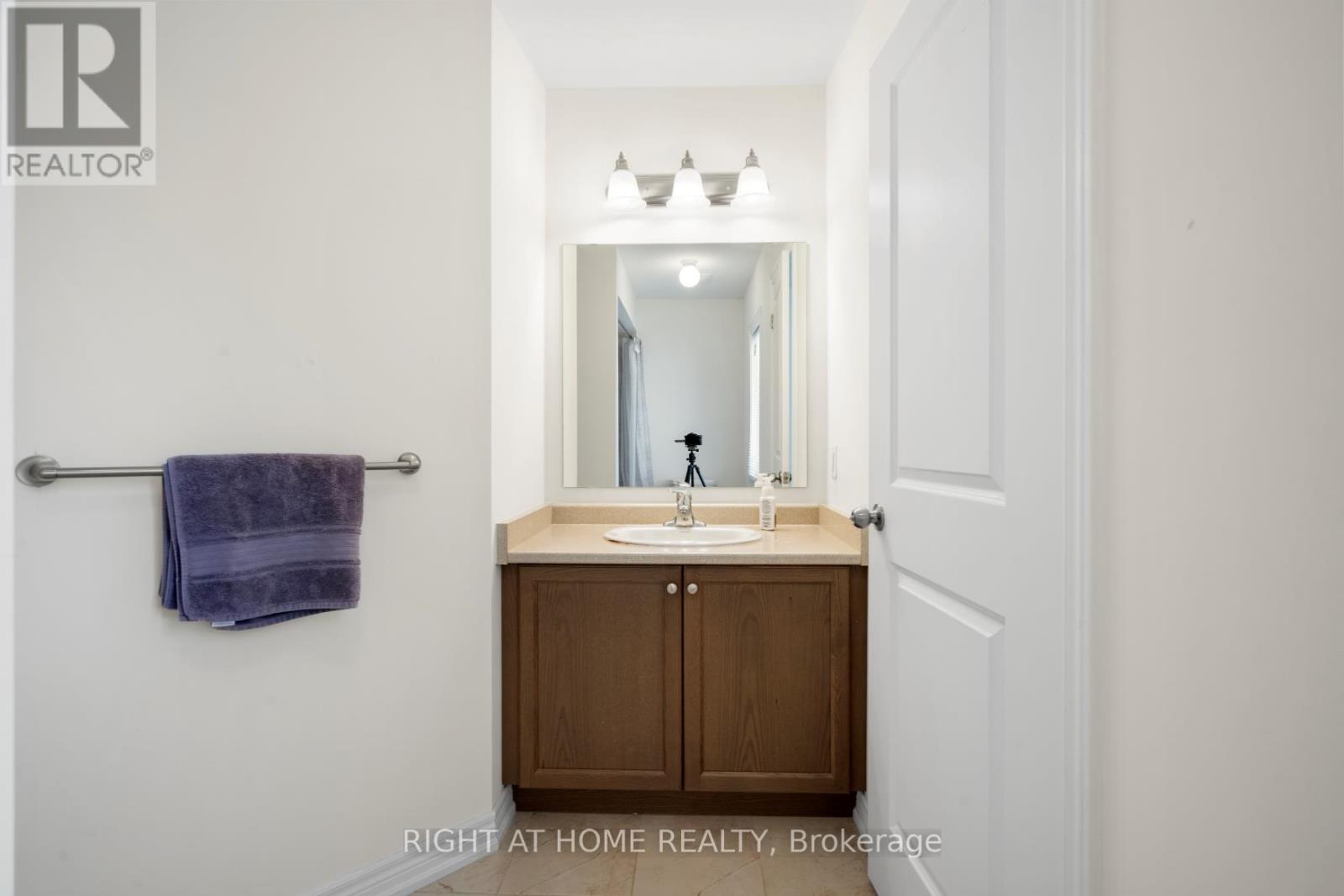 4 Bill Hutchinson Crescent, Clarington, Ontario  L1C 7E1 - Photo 26 - E12921662