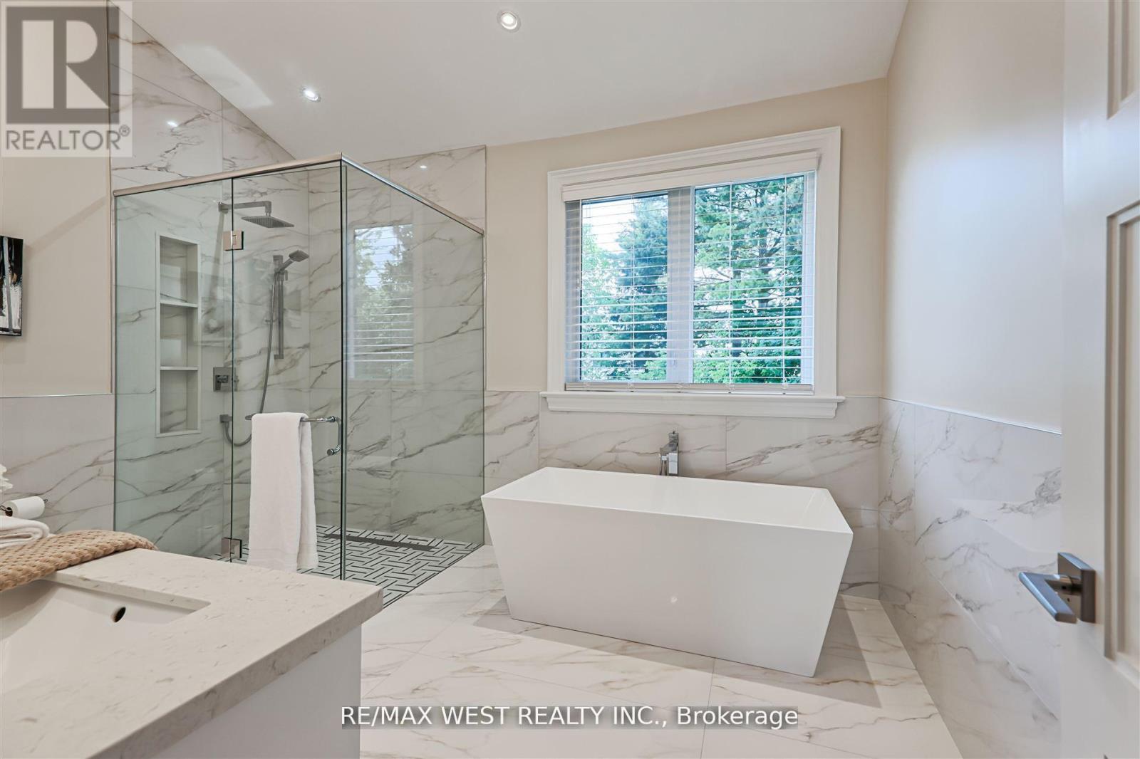 18 Windy Ridge Drive, Toronto, Ontario  M1M 1H5 - Photo 16 - E12921664