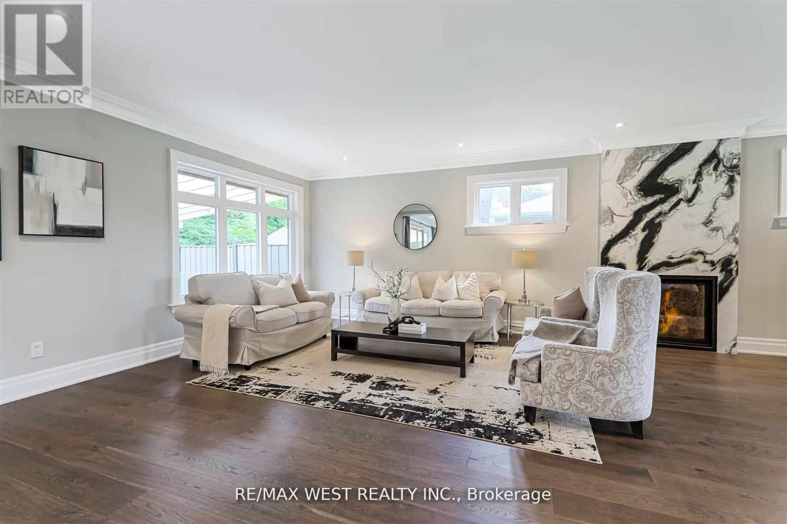 18 Windy Ridge Drive, Toronto, Ontario  M1M 1H5 - Photo 6 - E12921664