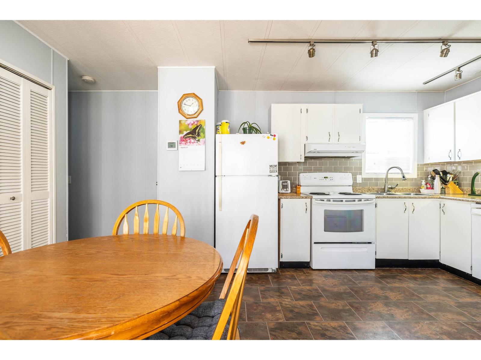 38 4426 232 Street, Langley, British Columbia V2Z 2R3 - Photo 10 - R3102933