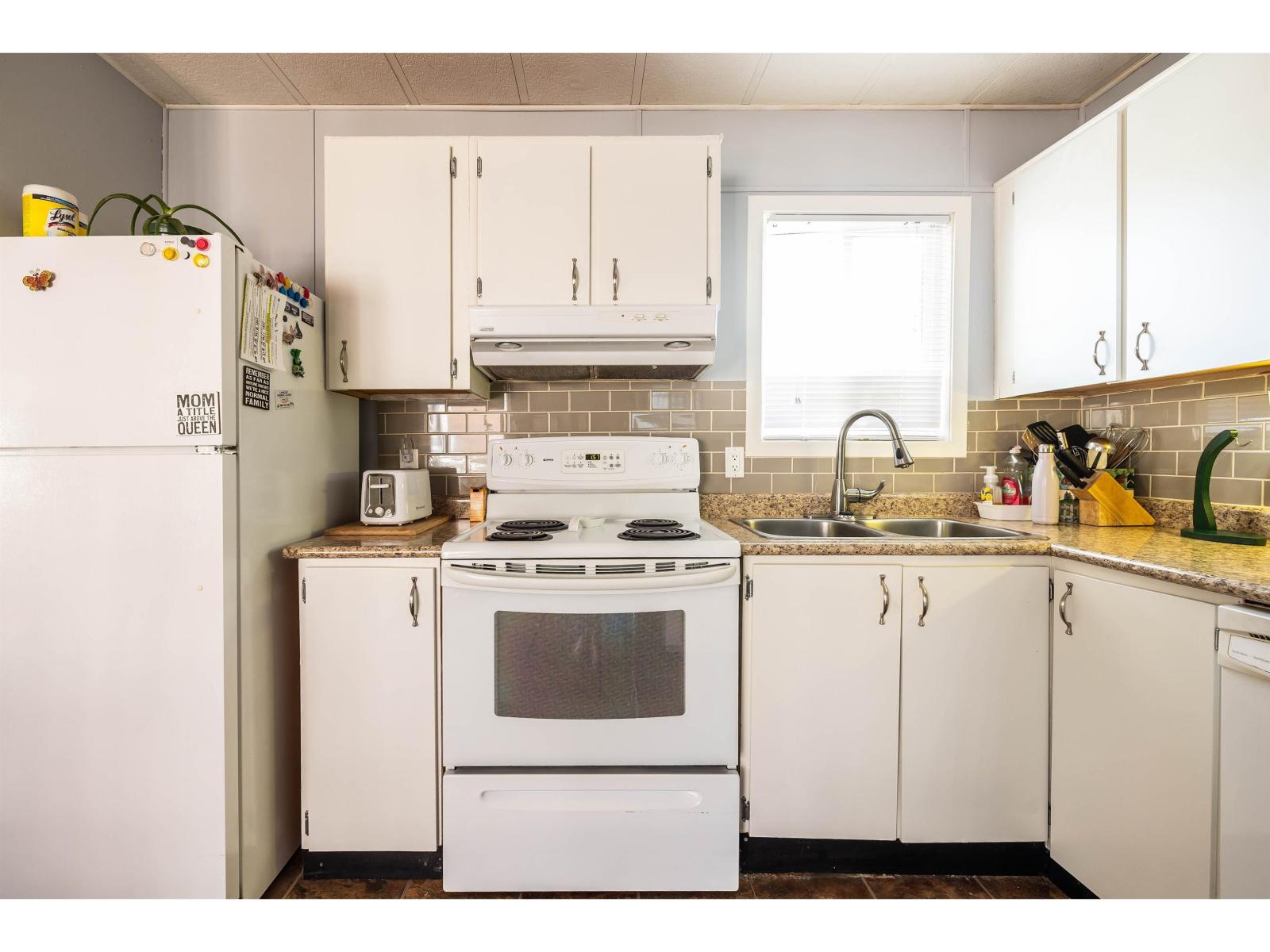 38 4426 232 Street, Langley, British Columbia V2Z 2R3 - Photo 9 - R3102933