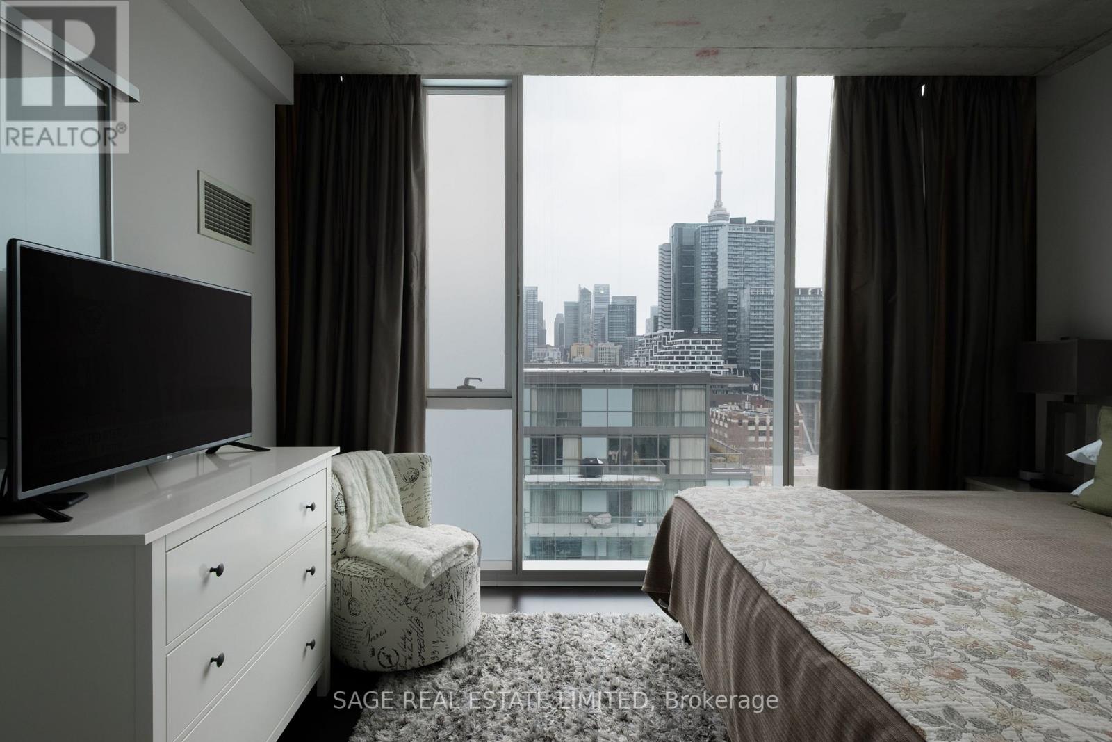 1301 - 552 Wellington Street W, Toronto, Ontario  M5V 2V5 - Photo 11 - C12909900