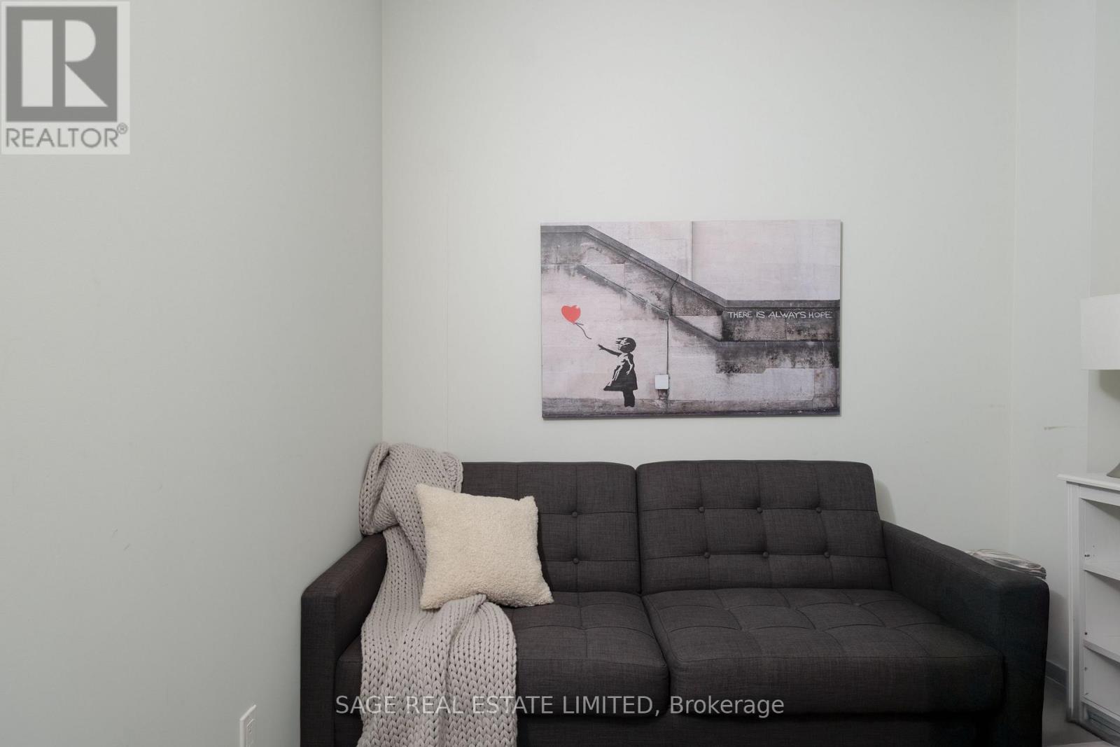 1301 - 552 Wellington Street W, Toronto, Ontario  M5V 2V5 - Photo 20 - C12909900