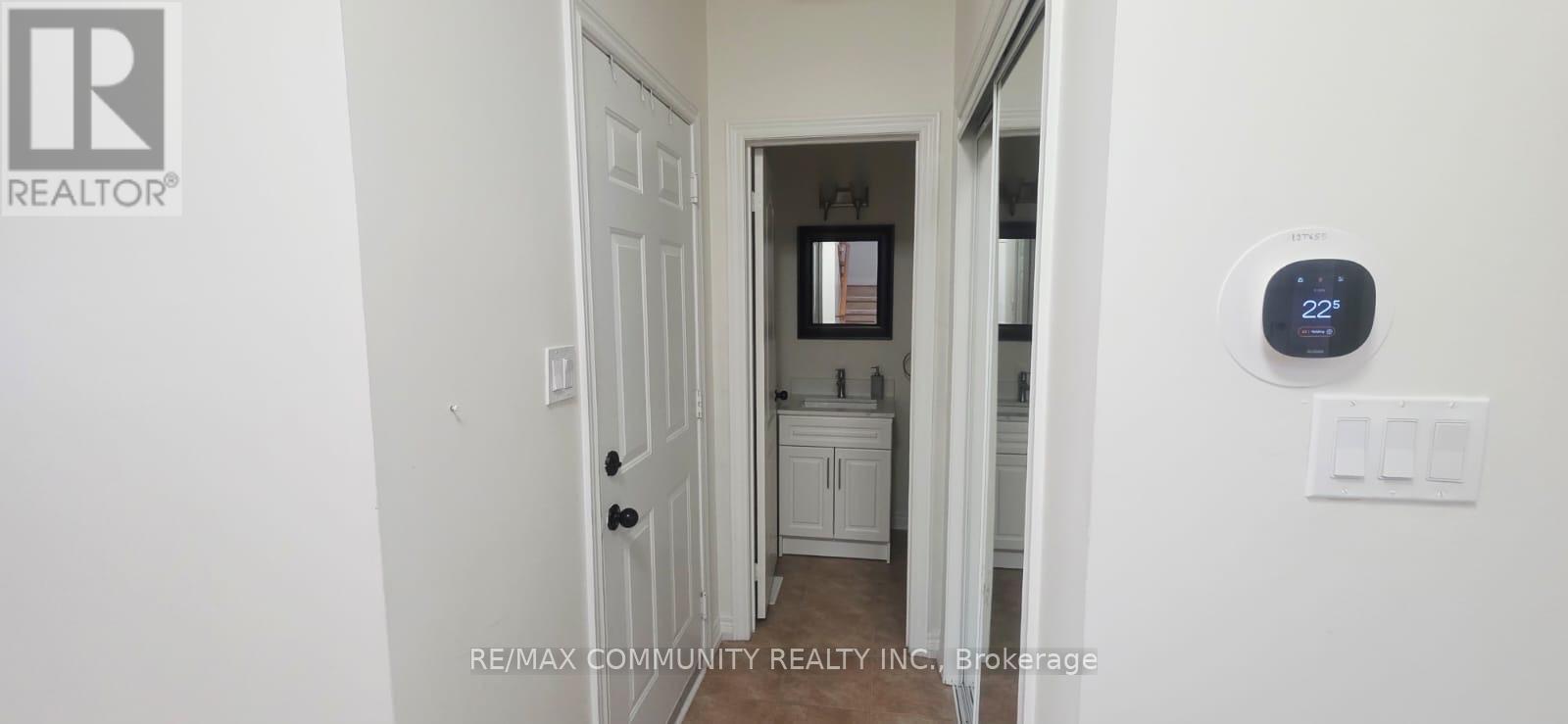 311 Andrews Trail N, Milton, Ontario  L9T 6S5 - Photo 5 - W12862322