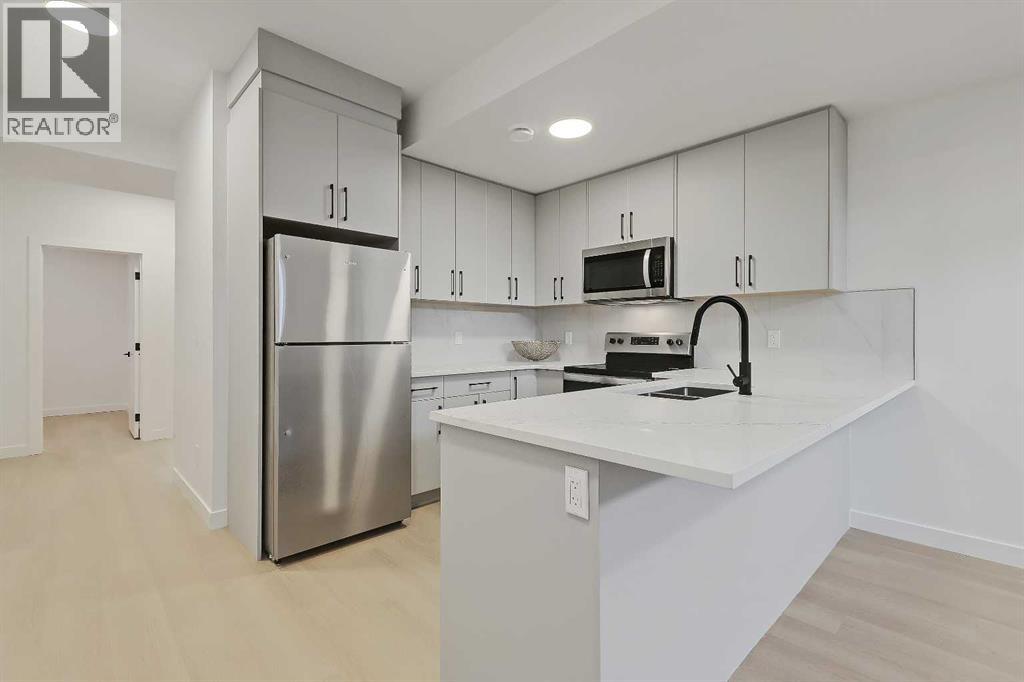 8136 47 Avenue Nw, Calgary, Alberta  T3B 1Z5 - Photo 41 - A2281182