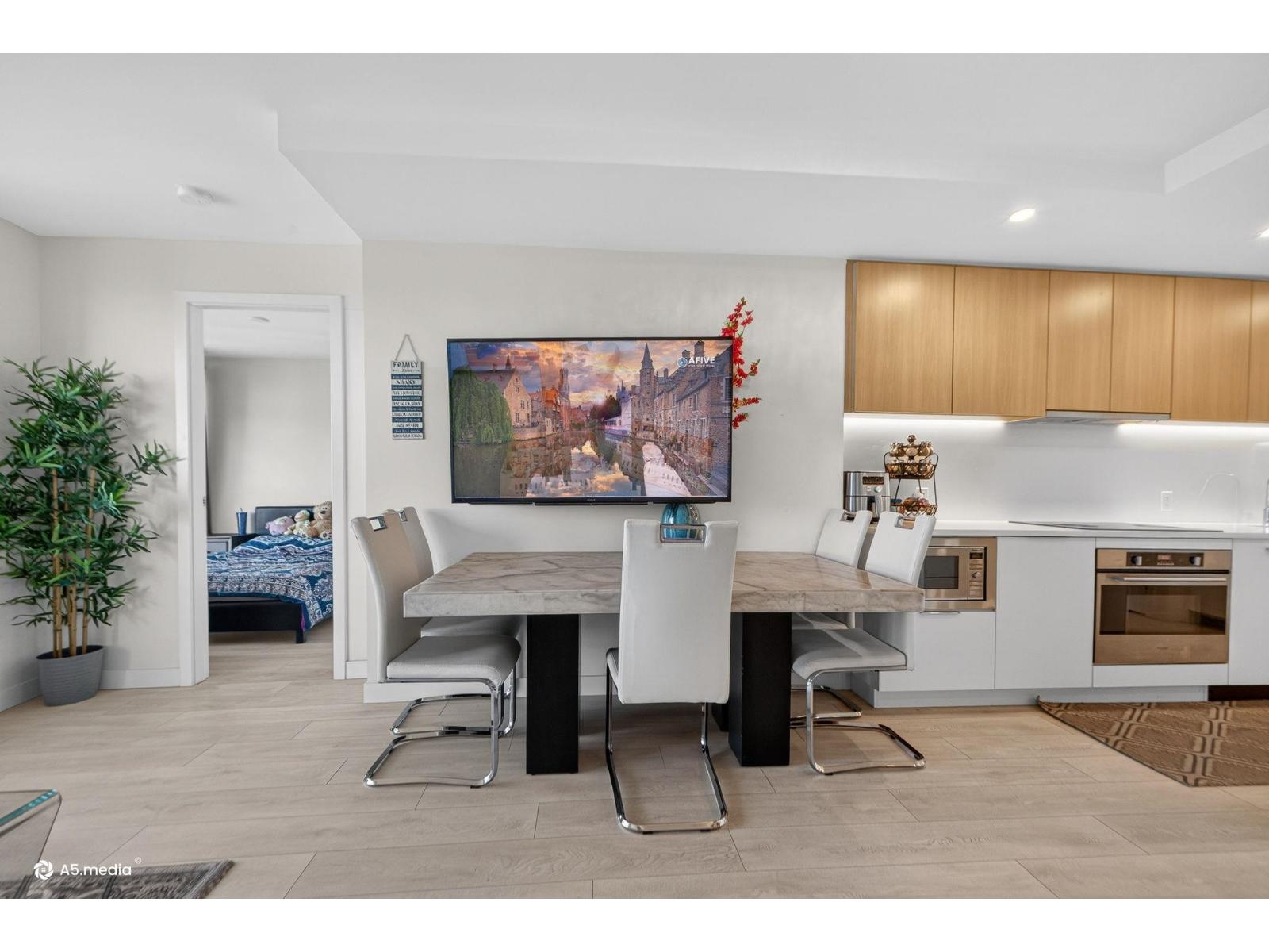 2602 13318 104 Avenue, Surrey, British Columbia V3T 0R2 - Photo 12 - R3102800