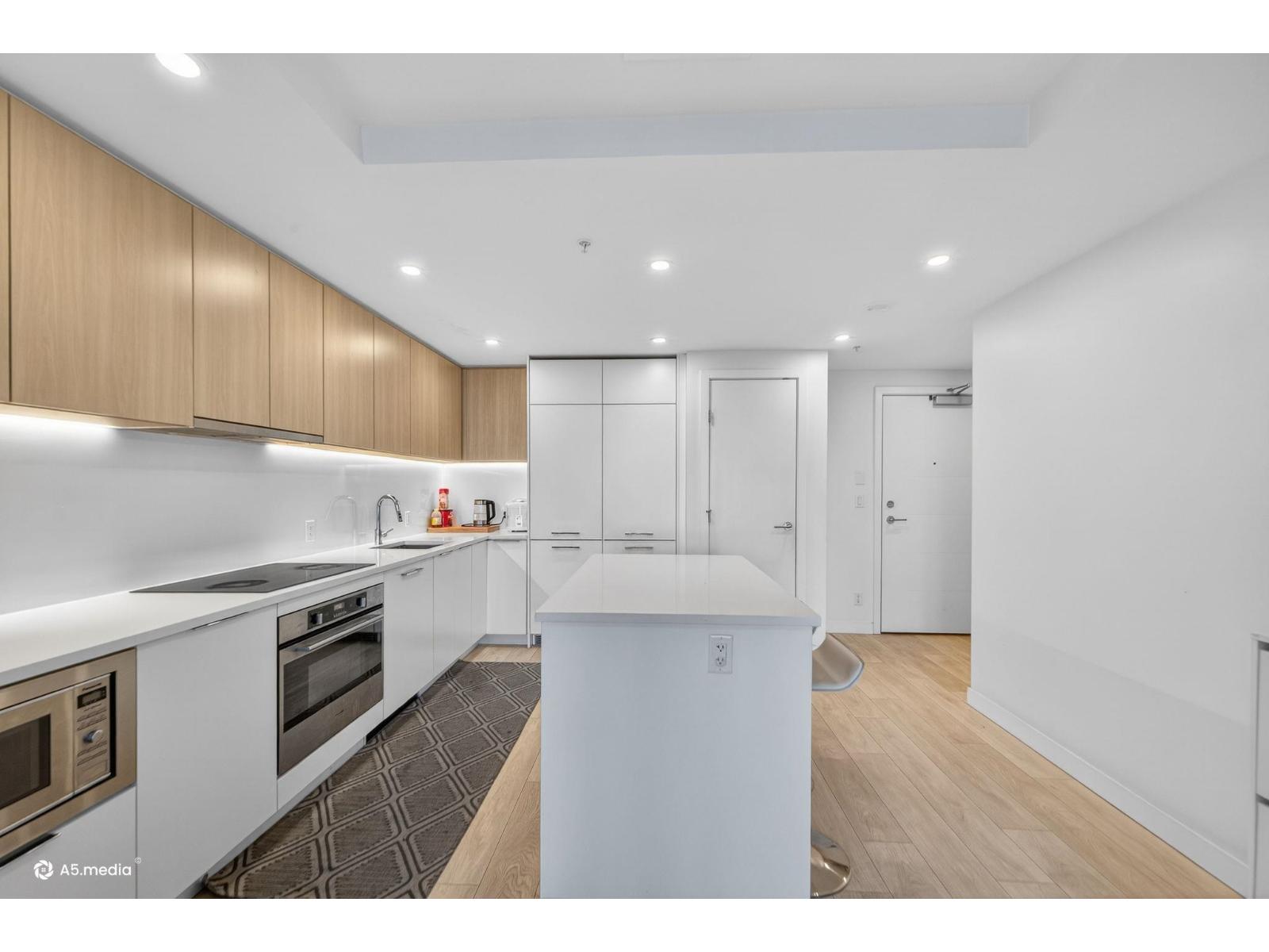 2602 13318 104 Avenue, Surrey, British Columbia V3T 0R2 - Photo 7 - R3102800