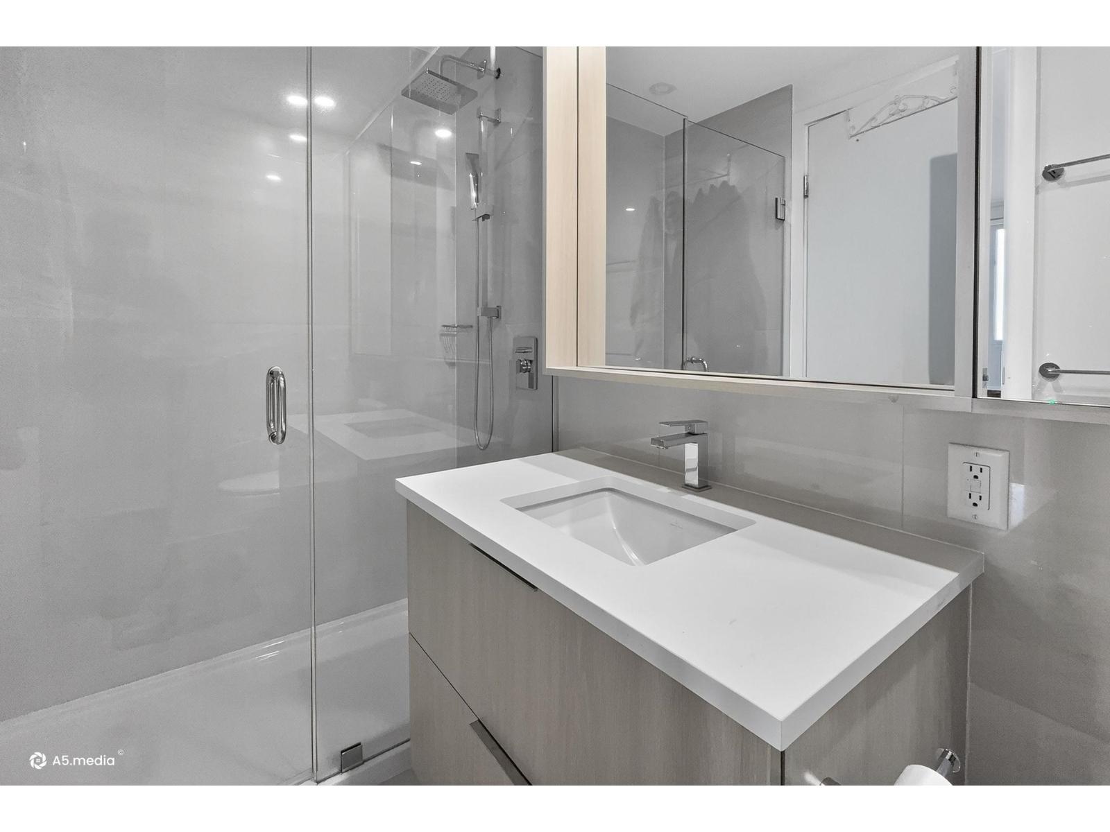 2602 13318 104 Avenue, Surrey, British Columbia V3T 0R2 - Photo 18 - R3102800