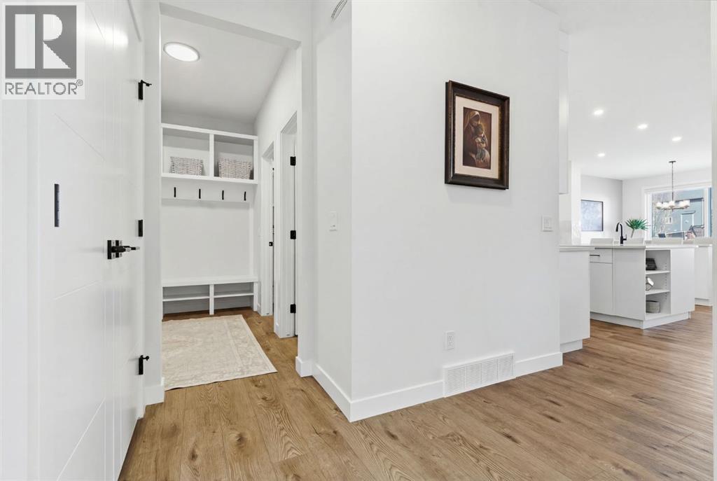 117 Ranchers View, Okotoks, Alberta  T1S 5R7 - Photo 4 - A2293161