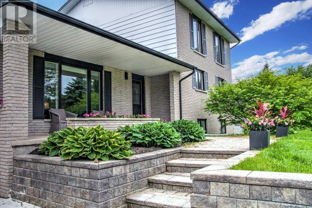 79 Caroline Street W, Clearview, Ontario  L0M 1G0 - Photo 5 - S12837852