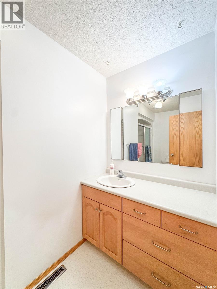 Spruce Home Acreage, Buckland Rm No. 491, Saskatchewan  S0J 2N0 - Photo 34 - SK031319