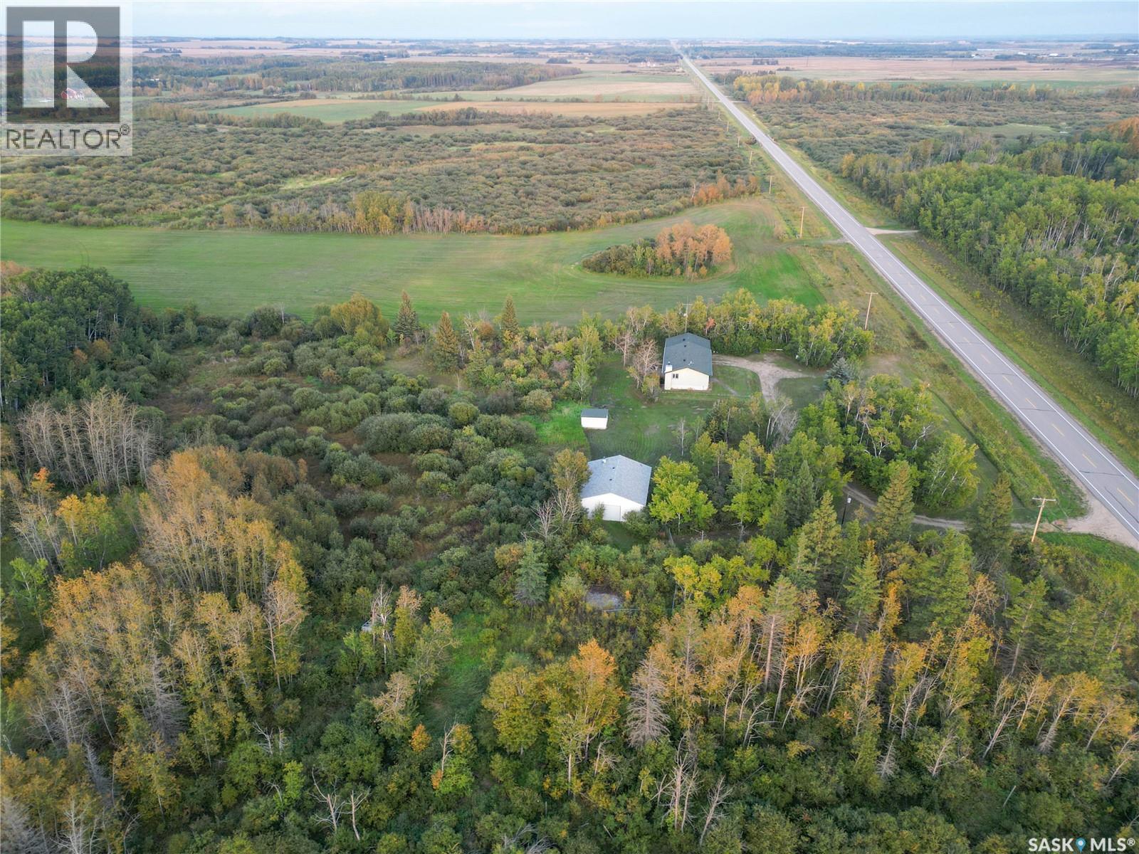 Spruce Home Acreage, Buckland Rm No. 491, Saskatchewan  S0J 2N0 - Photo 6 - SK031319