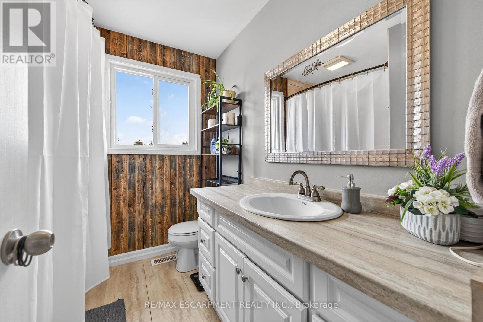 1481 Norfolk County Rd 19 E, Norfolk, Ontario  N0E 1Z0 - Photo 17 - X12921666