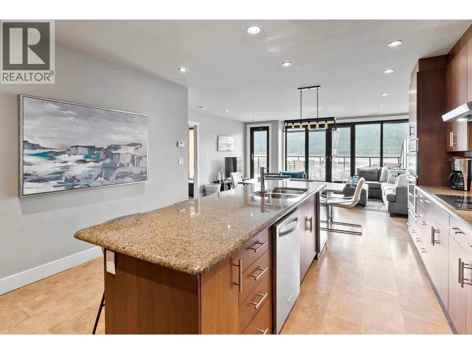 326 Mara Lake Lane Unit# 105, Sicamous, British Columbia