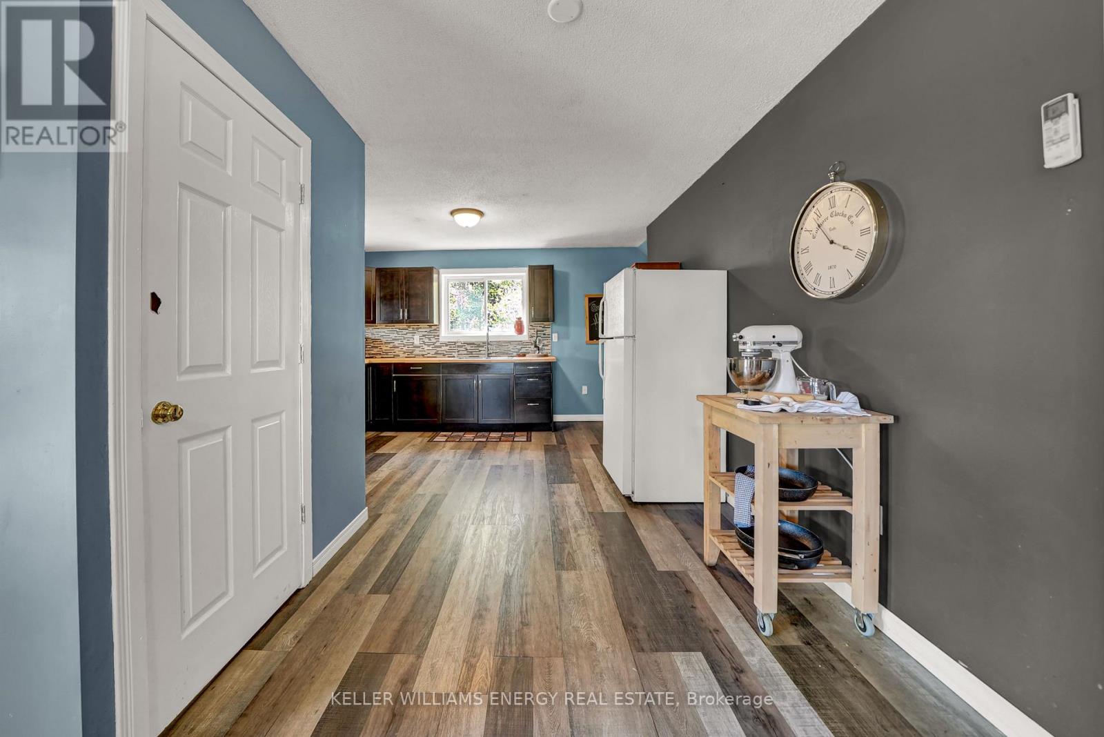 525 Fry Road, Prince Edward County, Ontario  K0K 2T0 - Photo 11 - X12921742