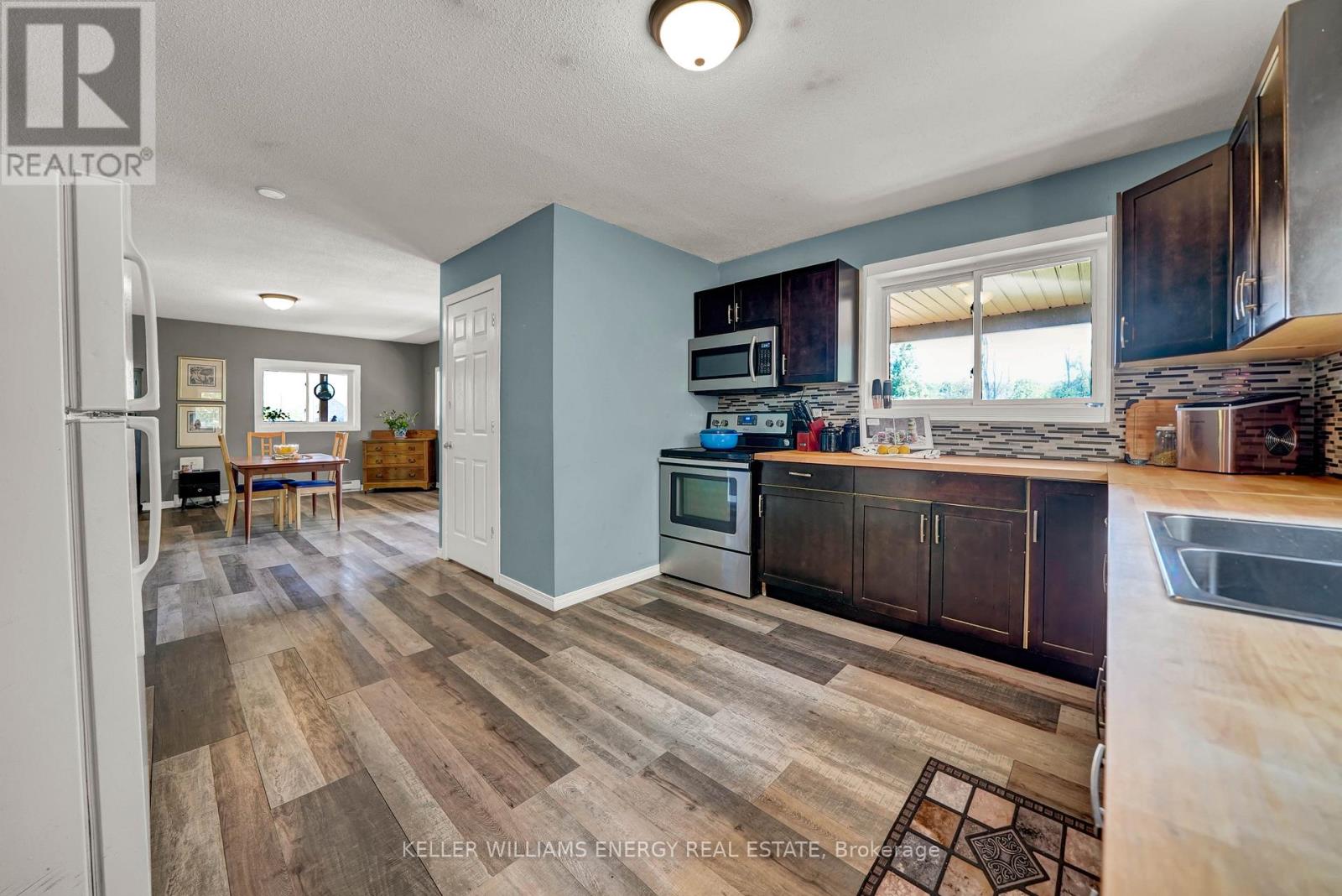 525 Fry Road, Prince Edward County, Ontario  K0K 2T0 - Photo 14 - X12921742