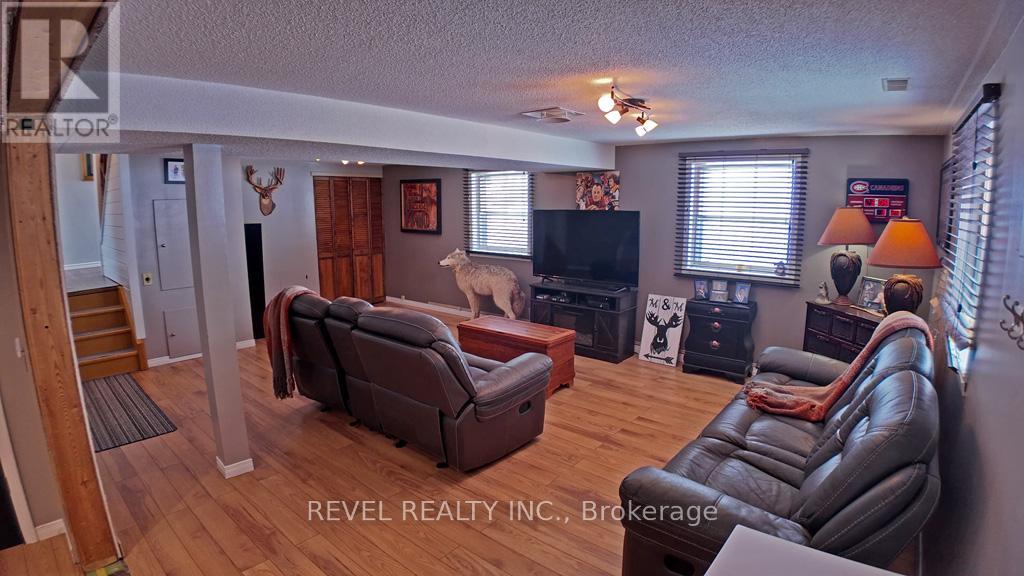 490 Marion Street, Iroquois Falls, Ontario  P0K 1G0 - Photo 34 - T12921542