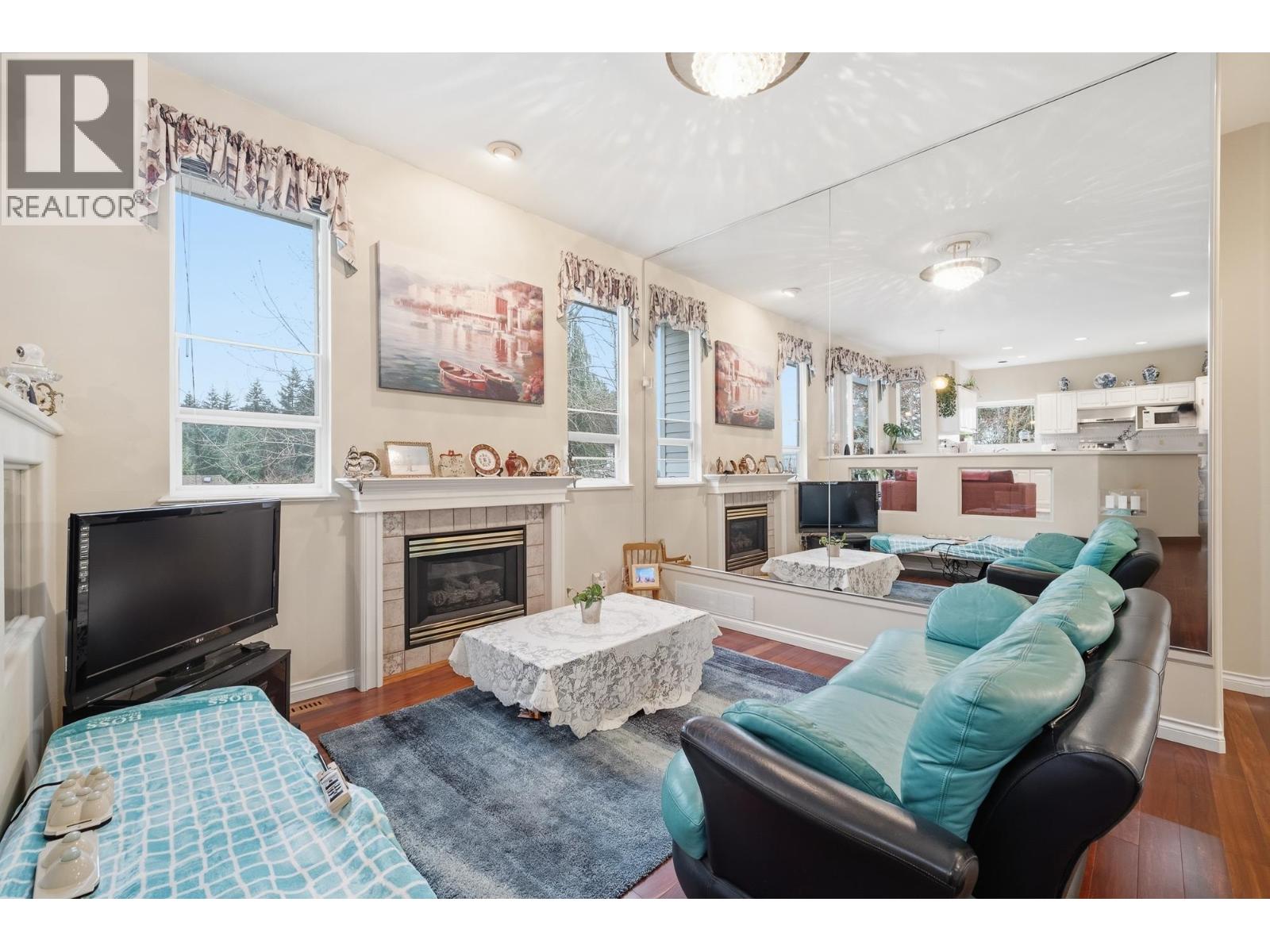 30 Linden Court, Port Moody, British Columbia  V3H 5C1 - Photo 6 - R3103336