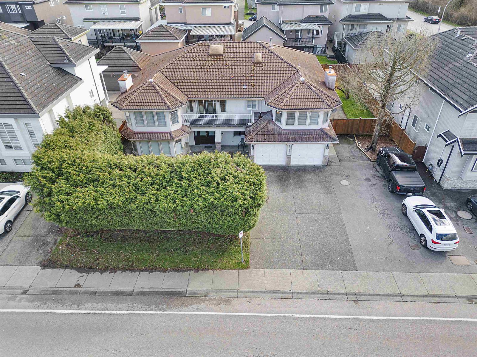 12604 68 Avenue, Surrey, British Columbia V3W 1G4 - Photo 2 - R3102647
