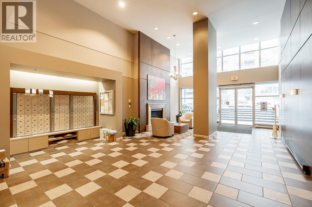 903 9262 University Crescent, Burnaby, British Columbia  V5A 0A4 - Photo 3 - R3103617