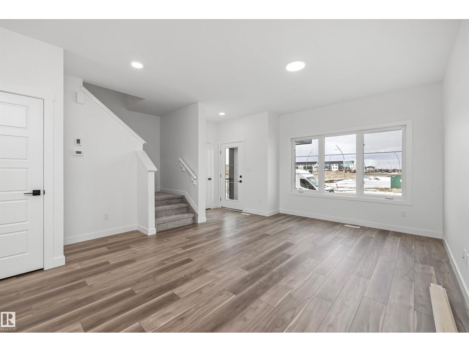 436 176 Av Ne, Edmonton, Alberta  T5Y 4J7 - Photo 5 - E4473707