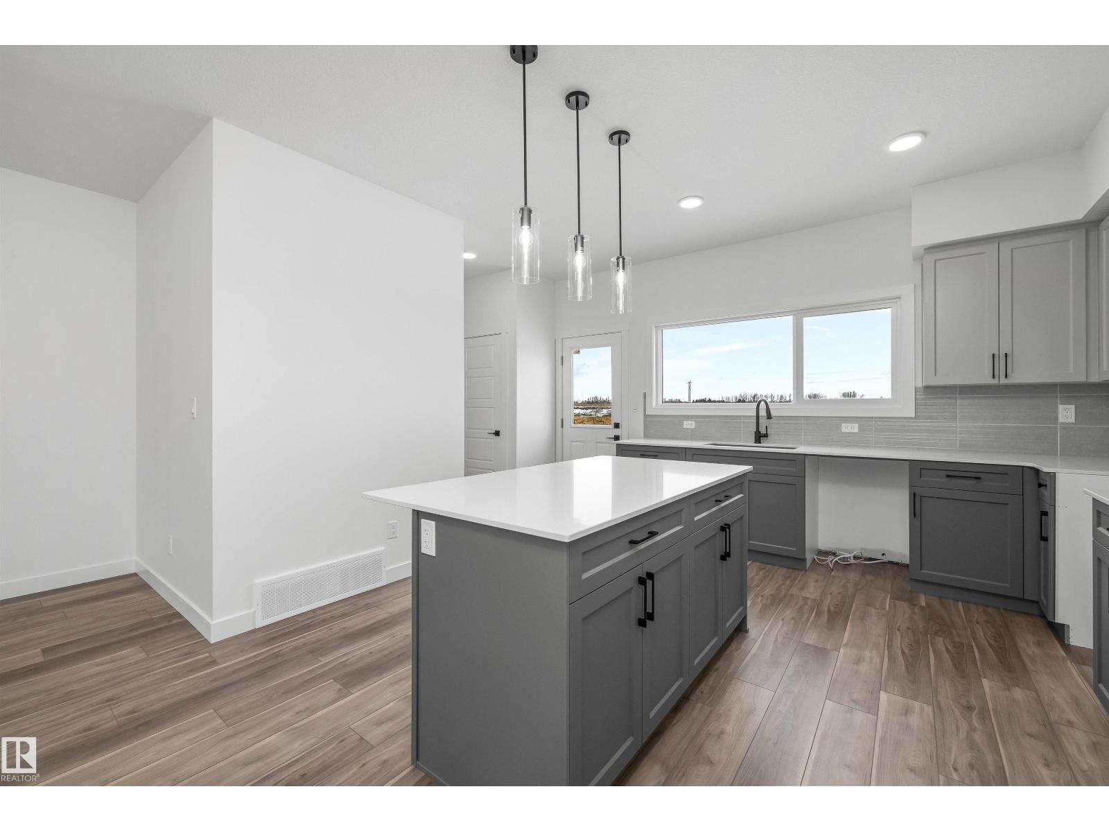 436 176 Av Ne, Edmonton, Alberta  T5Y 4J7 - Photo 12 - E4473707