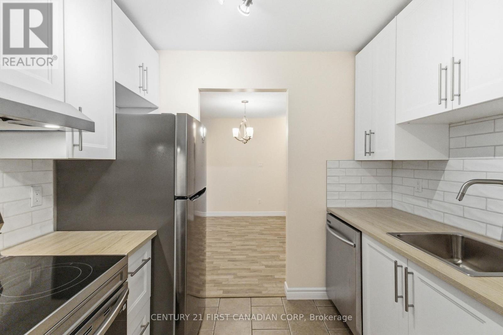 9 - 136 Conway Drive, London South, Ontario N6E 3N1 - Photo 14 - X12921726