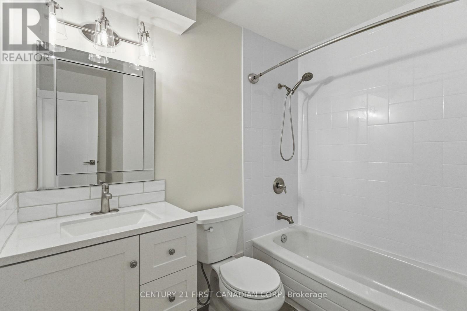 9 - 136 Conway Drive, London South, Ontario N6E 3N1 - Photo 35 - X12921726