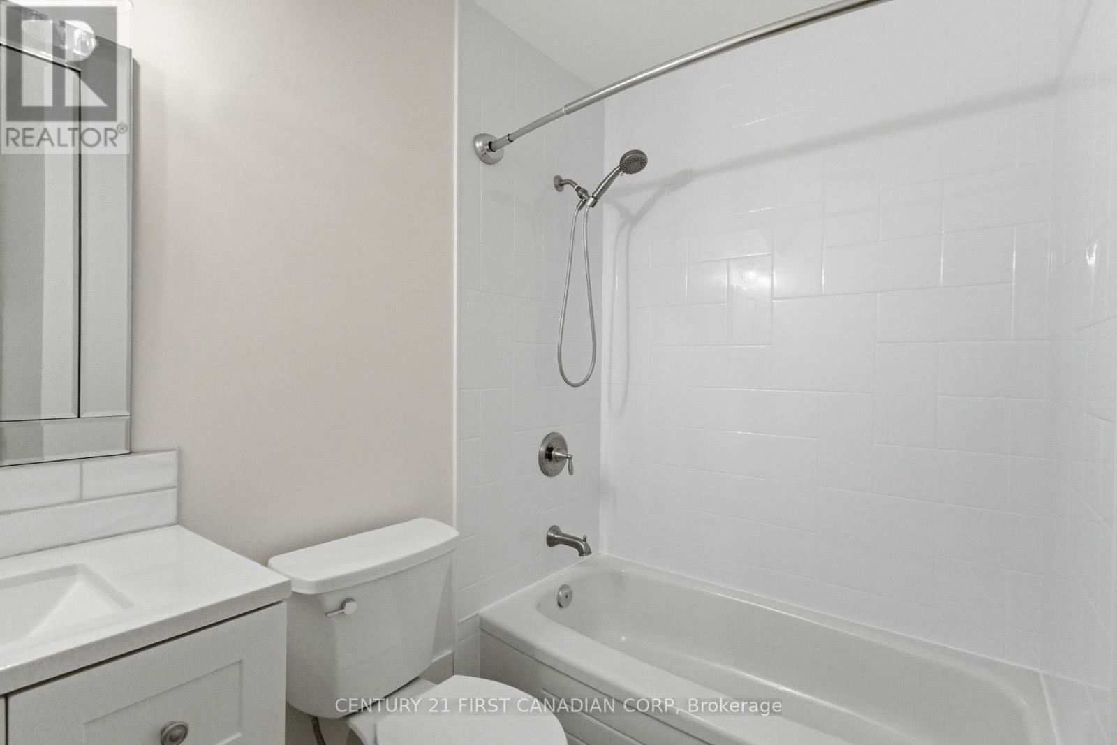 9 - 136 Conway Drive, London South, Ontario N6E 3N1 - Photo 37 - X12921726