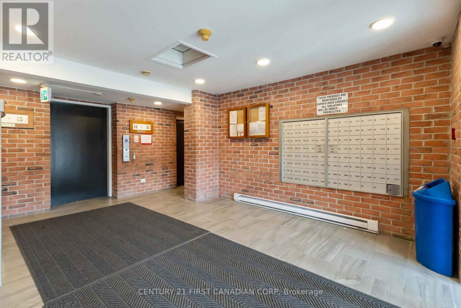 9 - 136 Conway Drive, London South, Ontario N6E 3N1 - Photo 4 - X12921726