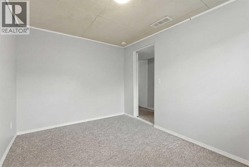 6137 Maddock Drive NE, Calgary, Alberta  T2A 3W3 - Photo 26 - A2294690