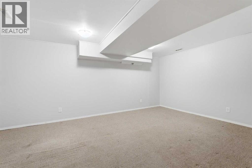 6137 Maddock Drive NE, Calgary, Alberta  T2A 3W3 - Photo 22 - A2294690