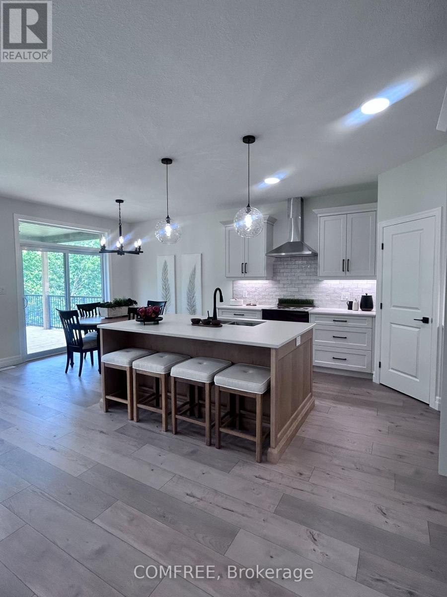 35 Old Course Road, St. Thomas, Ontario  N5R 0N3 - Photo 5 - X12921710