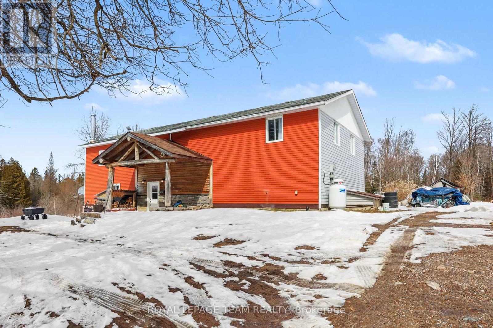 4237 Bell Line Road, Frontenac, Ontario  K0H 2E0 - Photo 2 - X12921756