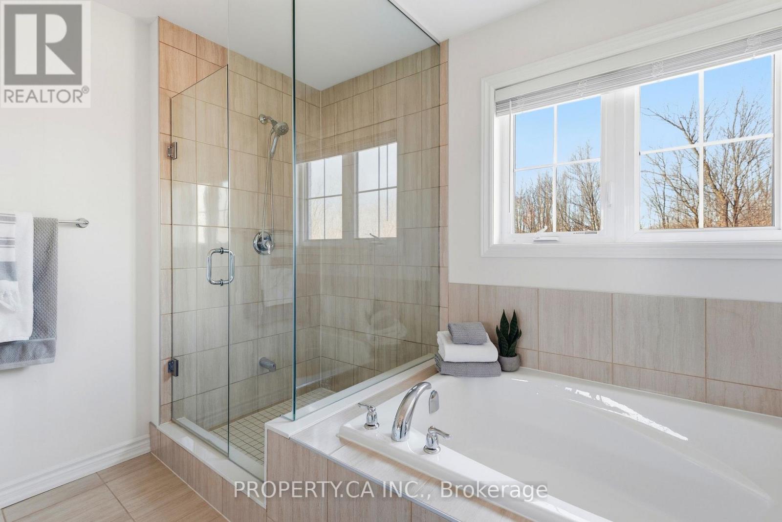 99 Auckland Drive, Whitby, Ontario  L1P 0J4 - Photo 42 - E12921670