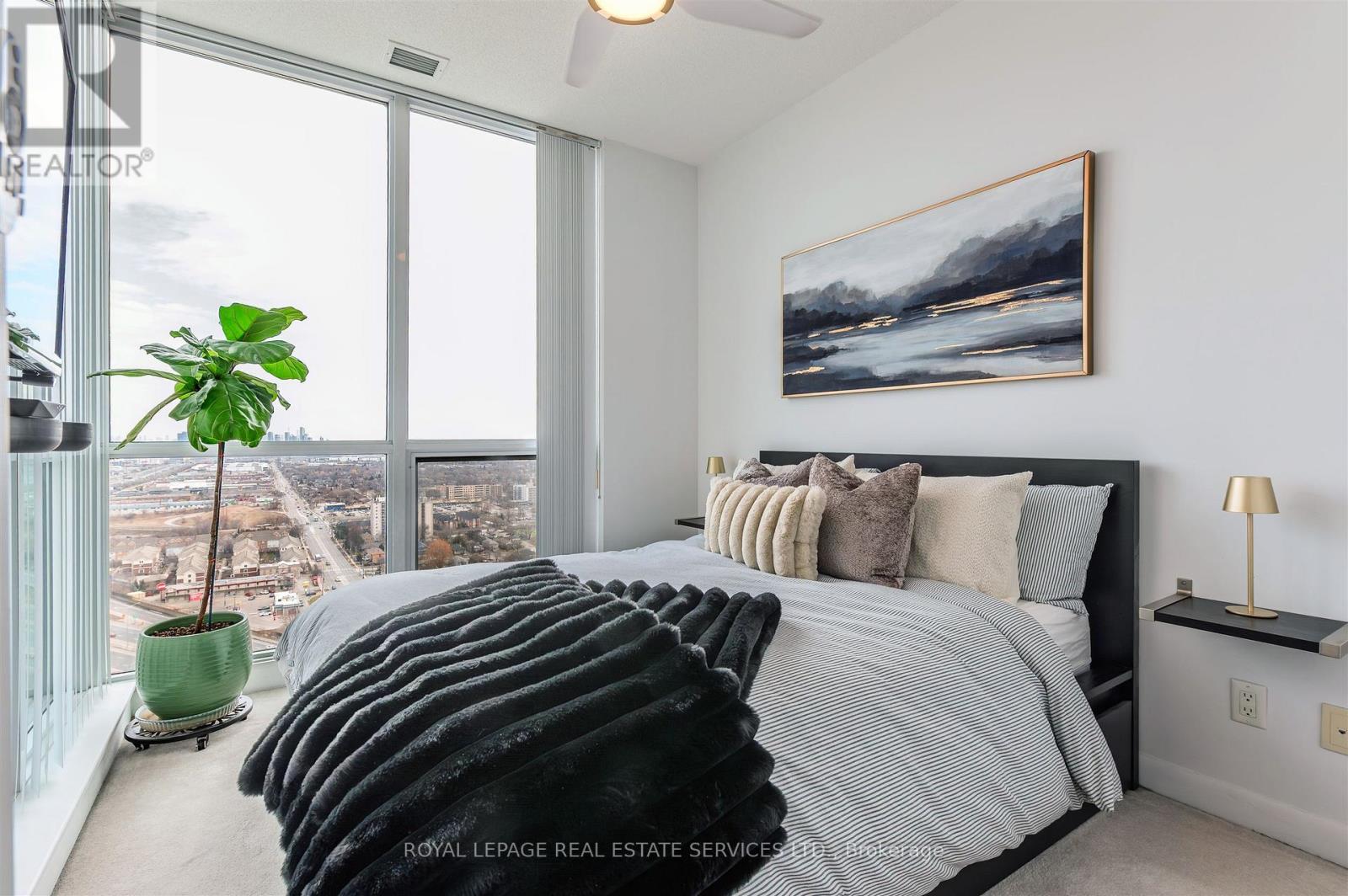 Ph101 - 215 Sherway Gardens Road, Toronto, Ontario M9C 0A4 - Photo 12 - W12905270