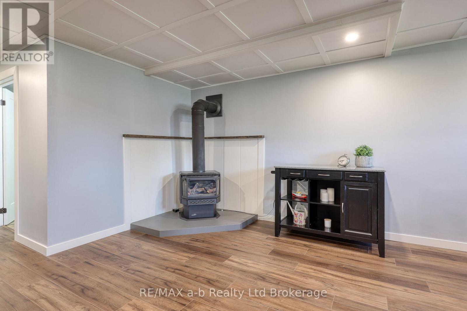 249 Arris Crescent, West Perth, Ontario  N0K 1N0 - Photo 23 - X12921734